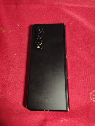 Samsung Galaxy Z Fold 3