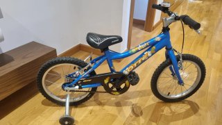 Bicicleta infantil azul Ötte de 4 a 6 años