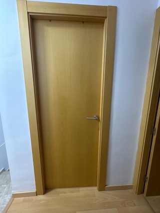 Puerta haya vaporizada