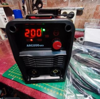 Soldadora IGBT-MMA ARC200 200A