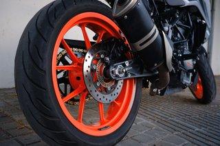 KTM Duke 390 2022 FULL MIVV + transmisión nueva