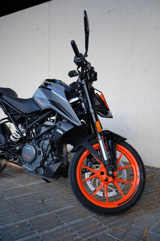 KTM Duke 390 2022 FULL MIVV + transmisión nueva