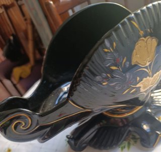 Jarrón grande decoración negro y dorado