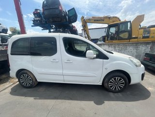 Paragolpes trasero peugeot 7410ge partner 2908693