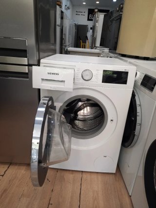 Frigorifero Whirlpool e Lavatrice Siemens