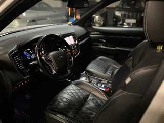 Mitsubishi Outlande 2.4 PHEV Kaiteki Auto 4WD