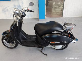 Aprilia Havana Custom 49cc Scooter