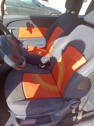 Peugeot 1007 2005