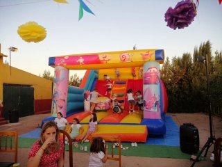 Castillos Hinchables Miki para eventos