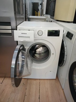 Frigorifero Whirlpool e Lavatrice Siemens