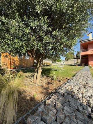 Alquiler Piscina + Jardín La Casa No se alquila!!