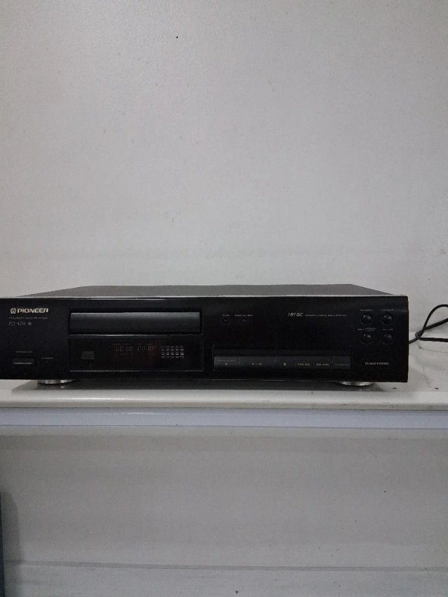 Pioneer PD-106 Reproductor CD Negro
