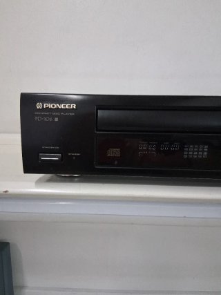 Pioneer PD-106 Reproductor CD Negro