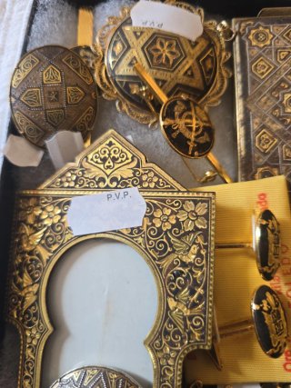 Lote Antigüedades Damasquinado Toledo