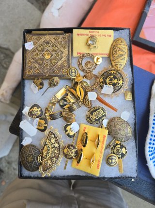 Lote Antigüedades Damasquinado Toledo