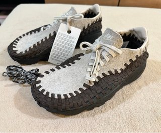 Nike Footscape Woven Talla 42.5 Beige/Marrón