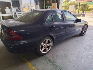 Colector mercedes-benz a61109037 clase 2.1 231311
