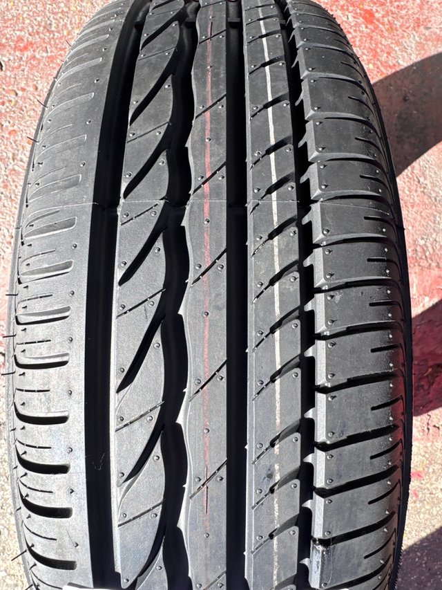 1 Neumático 195/65R15 BRIDGESTONE Turanza ER300