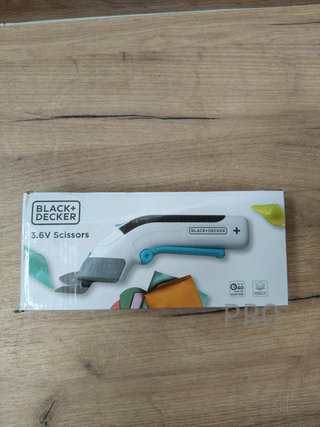 Tijeras 3,6v, Gatillo extralargo - BLACK+DECKER