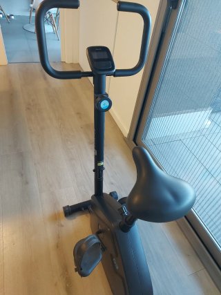 Bici Estática Domyos Essential 03