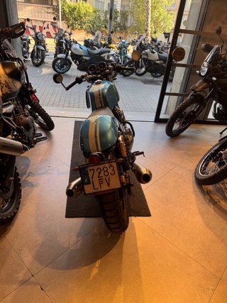 Royal Enfield Continental GT 650 Azul 2019