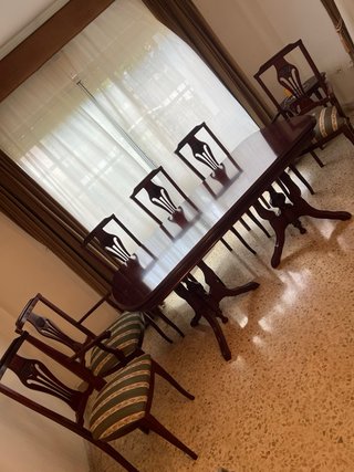 GRATIS ! Mesa de comedor con 6 sillas