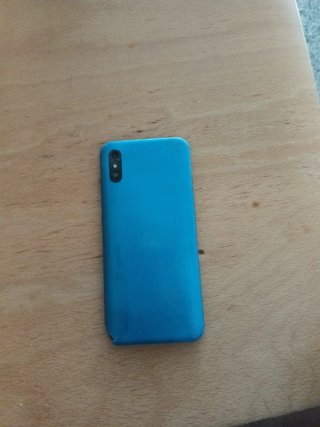 2 móviles Huawei rotos