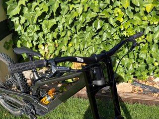 Bicicleta Descenso YT Tues core 3 2025 Talla M