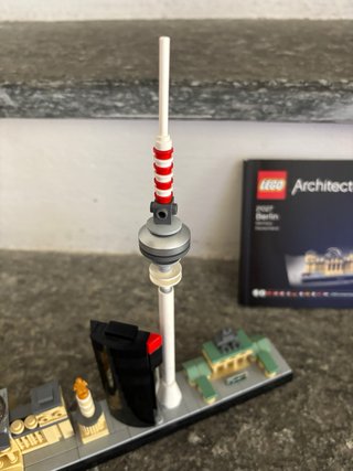LEGO Architecture Berlino 21027