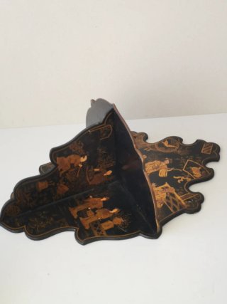 Estante antiguo lacado madera
