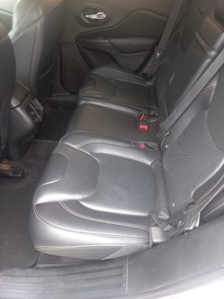 Jeep Cherokee 2016