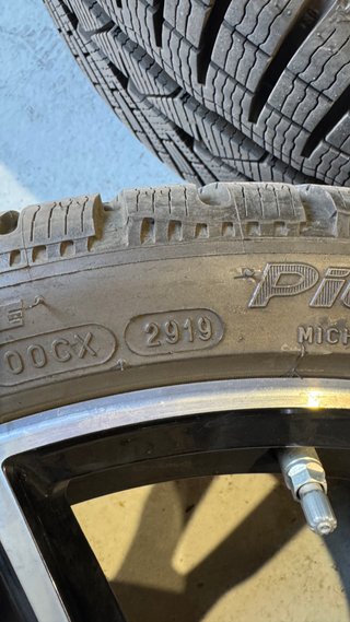 Llantas BMW Styling 730 20” originales + neumático