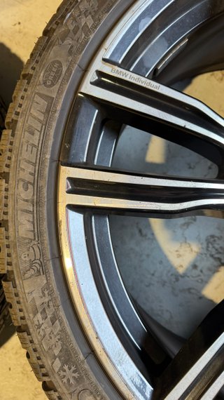 Llantas BMW Styling 730 20” originales + neumático