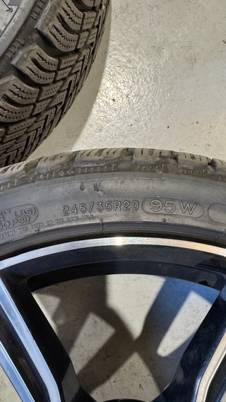 Llantas BMW Styling 730 20” originales + neumático