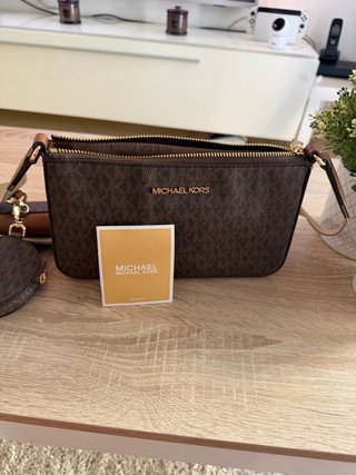 Bolso Michael Kors 3 en 1 Marrón