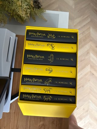 Harry Potter Hufflepuff House Editions Hardback...