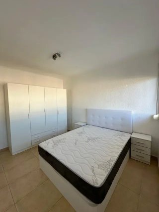 Cama canapé y colchón