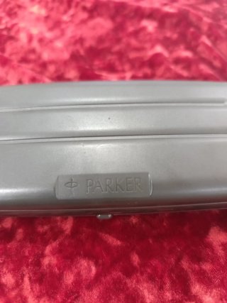 Bolígrafo Parker Chapado en Oro