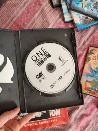 DVD One Direction This Is Us y Up All Night