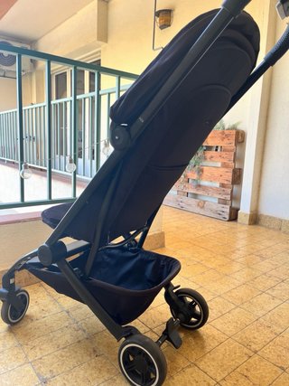 Cochecito Joolz Aer. Silla de paseo color Negro.