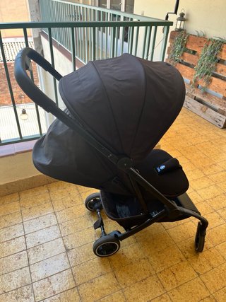 Cochecito Joolz Aer. Silla de paseo color Negro.