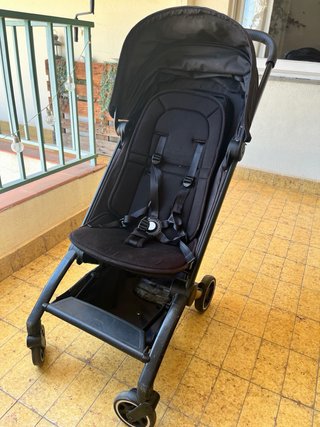 Cochecito Joolz Aer. Silla de paseo color Negro.