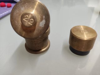Troquel para forrar botones y poner aros
