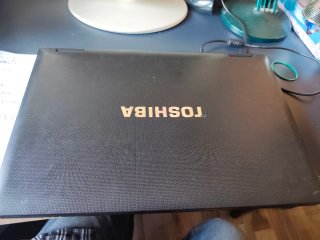 Portátil Toshiba Negro