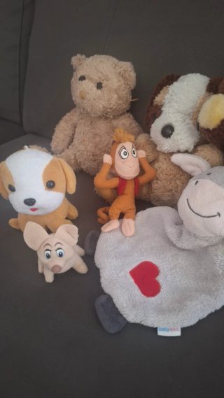 Lote 10 peluche pequeños y medianos