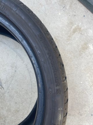 Neumático 275/35 R20