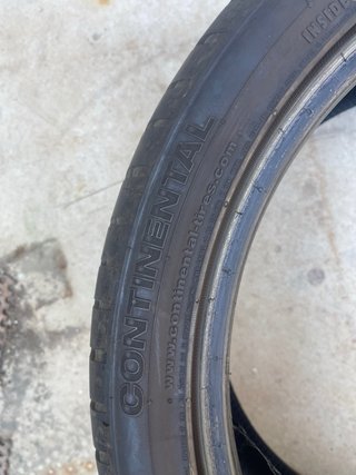 Neumático 275/35 R20