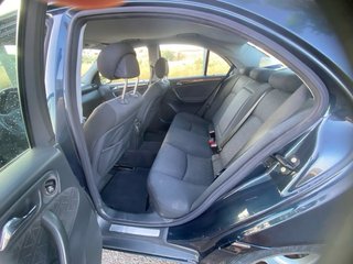 Mercedes-Benz Clase C  220