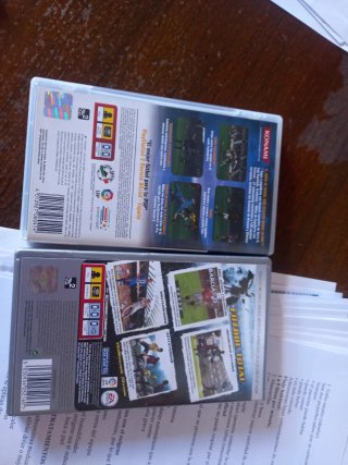 Juegos PSP Pro Evolution Soccer 5 y FIFA 06