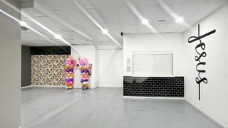 Local comercial en venta en Vista Alegre en Madrid